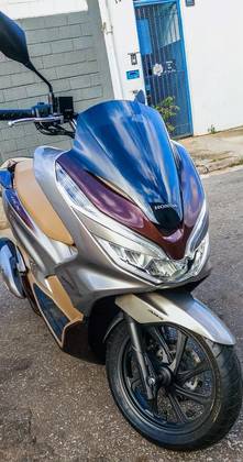 HONDA PCX DLX HONDA PCX DLX